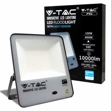 V-TAC PRO VT-117 Faro led 100W chip Samsung SMD con sensore crepuscolare alta luminosità bianco naturale 4000K slim alluminio nero IP65 - SKU 20176